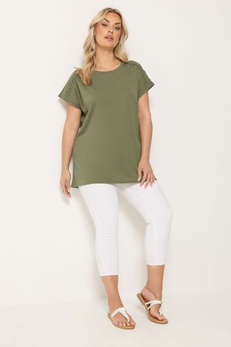 Tshirt Vert À Bordure Fantaisie Size 44 - Yours - Modalova
