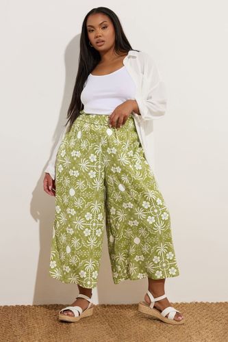 Pantalon Jupeculotte Vert Design Palmiers Size 54-56 - Yours - Modalova