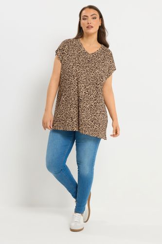 Tshirt À Poche À Imprimé Léopard Marron Size 62-64 - Yours - Modalova