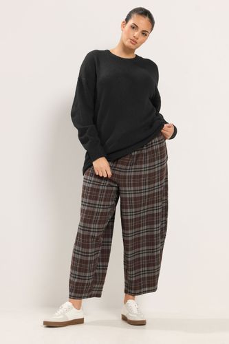 Pull Noir Doux À Col Rond Size 54-56 - Yours - Modalova