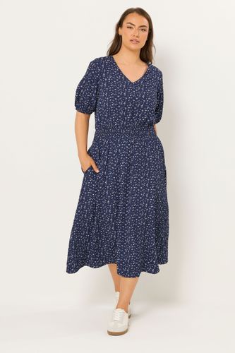 Robe Smockée Bleu Marine À Petites Fleurs Size 54-56 - Yours - Modalova