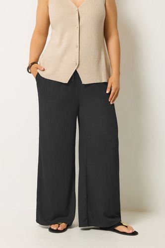 Pantalon Texturé Noir Size Regular > 44 - Yours - Modalova