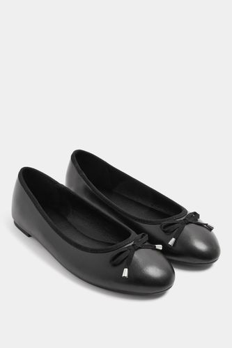 Faux Leather Ballet Flats In Wide E & Extra Wide Eee Fit Size 40EEE - Yours - Modalova