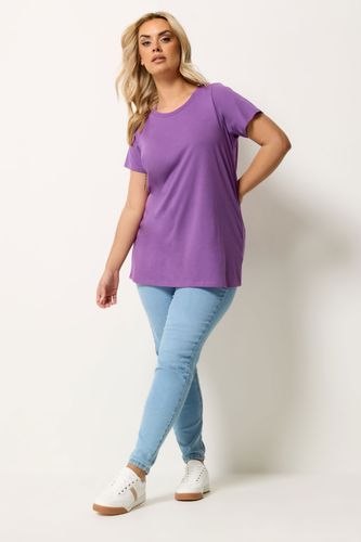 Tshirt Basique Violet Size 62-64 - Yours - Modalova