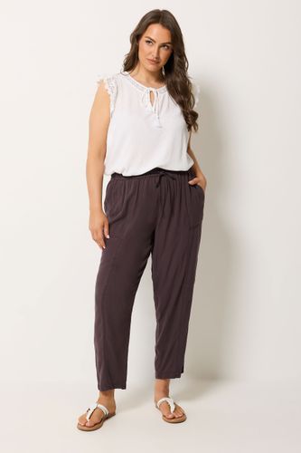 Pantalon Violet En Tissu Chambray Et Coupe Barrel Size 54-56 - Yours - Modalova