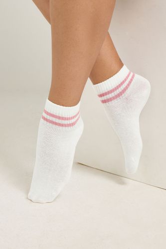 Lot De 4 Paires De Socquettes À Rayures Sportives Bordeaux Et Rosesize 37-40 - Yours - Modalova