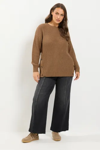 Pull Marron En Maille Marron À Boutons Sur Le Côté Size 42-44 - Yours - Modalova