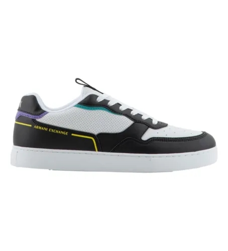 XUX199XV800A500 Trainers Clássic (39), Blanc, Plat, Lacets, Casuel - Armani Exchange - Modalova