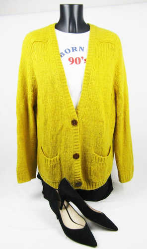 Vintage Gold Cardigan Pull , Bouton confortable vers le bas - american apparel - Modalova
