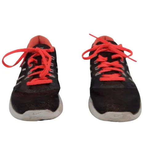 Paire de chaussure rose et - Taille 37.5 - Nike - Modalova