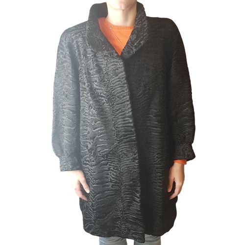 Très beau manteau en véritable fourrure d'astrakan noire de chez Fourrure Paz Paris en très bon état taille M - Label Emmaus - Modalova