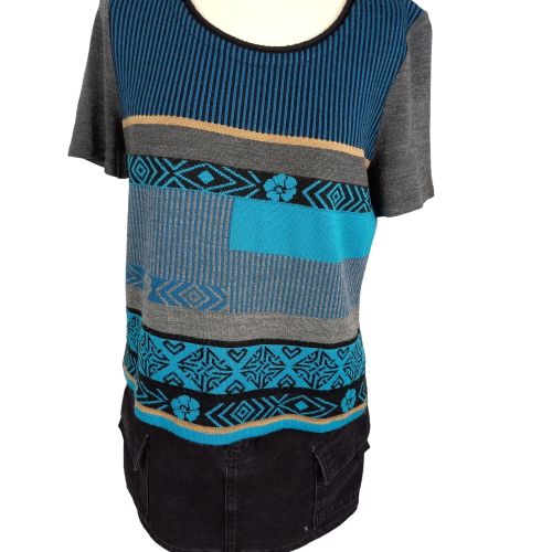 Pull gris manches courtes avec motifs "TISAIA" T42/44 - Label Emmaus - Modalova