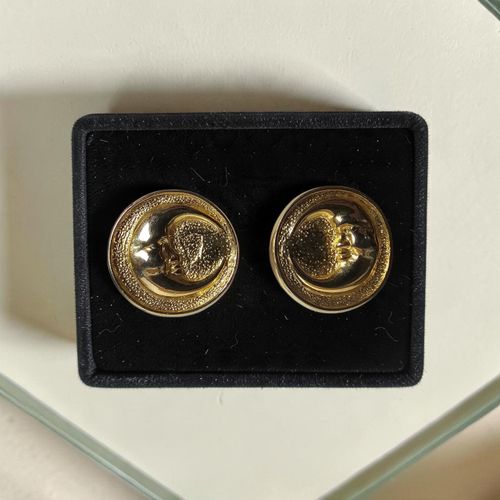 Boucles d'oreilles clips Croissant de Lune en laiton massif - Label Emmaus - Modalova