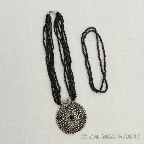 Collier perles de verre pendentif argent BOHO rtro Inde - fabriqu en inde - Modalova