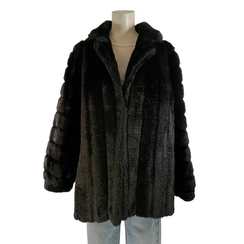 Veste en fausse fourrure vintage doublée bordeaux, coupe ample élégante taille 42 A1958 - Label Emmaus - Modalova