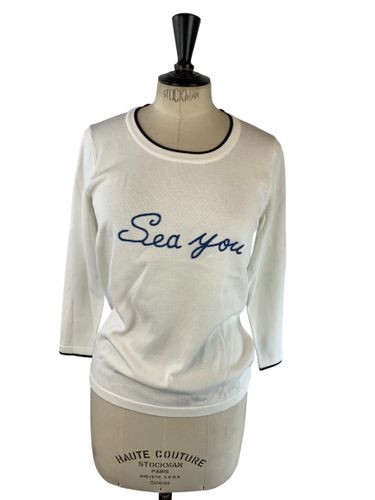 Riu Paris - Pull fin col rond brodé « Sea you » - écru & bleu marine - Neuf d'invendu Riu - Taille M - Label Emmaus - Modalova