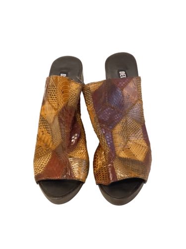 Mules compensees en patchwork de python et semelles facon sabot DELPHINE DELAFON pointure 39 - Label Emmaus - Modalova