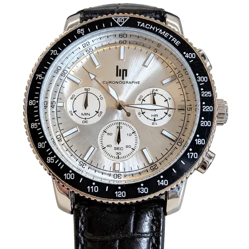 Montre LIP "VD54" : chronographe, tachymètre, étanche à 3ATM, neuve - Label Emmaus - Modalova