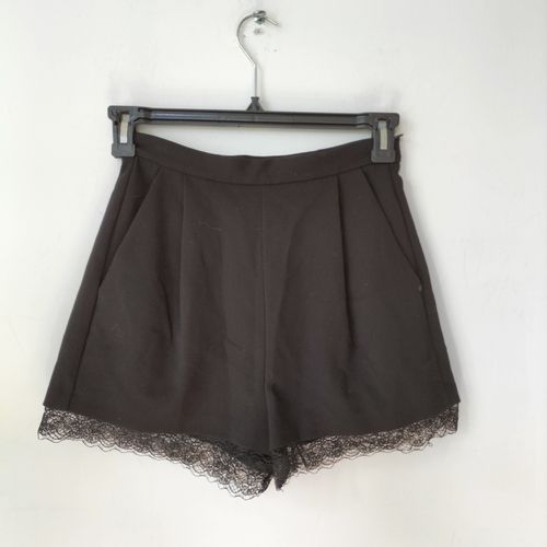 Short dtail dentelle - T.36 - i code - Modalova