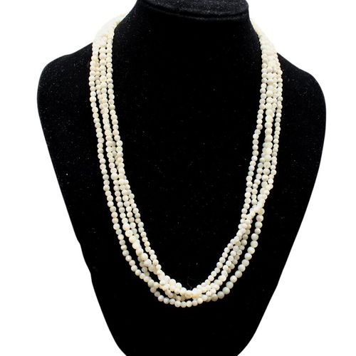 Collier 4 rangs en perles de nacre - Label Emmaus - Modalova
