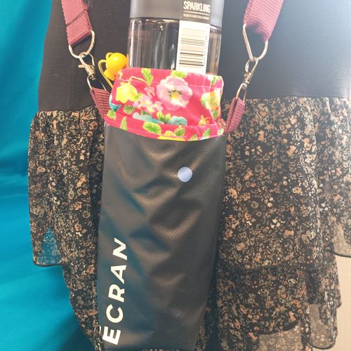 Porte gourde en bâches recyclées - Label Emmaus - Modalova