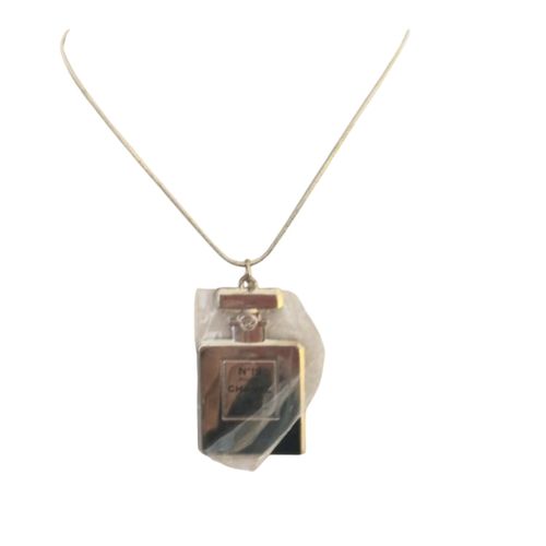 Collier et pendentif neuf n°19 - Chanel - Modalova
