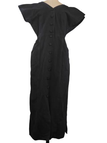 She Europe — Robe longue boutonnée à bretelles croisées en denim de coton marine — 38 FR (estimée) - Label Emmaus - Modalova