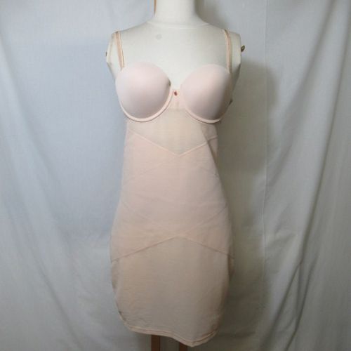 L8 - Robe gainante nude - Taille 36 (80B) - next - Modalova