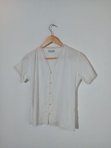 Chemisier léger en coton à dentelle et perles (T7024) - Label Emmaus - Modalova
