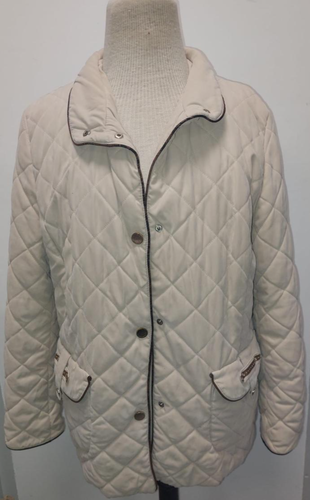 Blouson matelassé écru avec doublure à motif - concept'k - Modalova