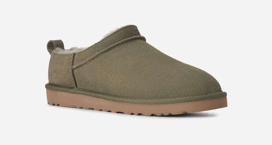Botte Classic Micro in Green, Taille 43, Daim - Ugg - Modalova