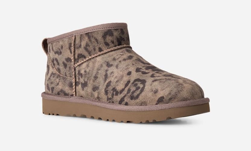 Classic Ultra Mini Spotted Boot in Brown, Taille 36 - Ugg - Modalova