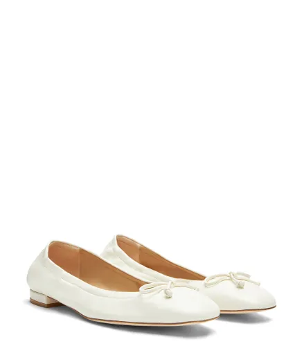 BRIA BALLET FLAT, Last chance, CRÈME, CUIR NAPPA LAQUÉ - Stuart Weitzman - Modalova