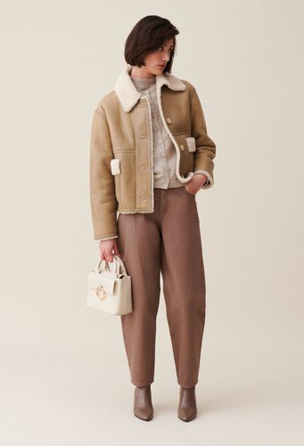 Veste peau lainée courte beige - Claudie Pierlot - Modalova