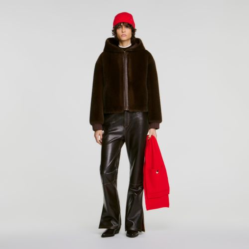 Manteau fausse fourrure à capuche - Sandro Paris - Modalova