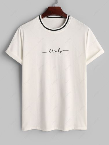 T-shirt Contrasté à Imprimé Lettre à Col Rayé - ZAFUL - Modalova