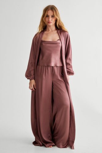 Pyjama Recyclé Satiné Avec Caraco, Pantalon Et Peignoir Long - 38 - Nasty Gal - Modalova