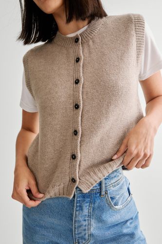 Button Down Knitted Vest - One Size - Nasty Gal - Modalova