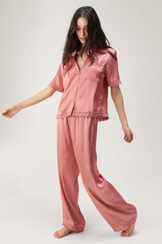 Satin Embroidered Scallop Trim Pajama Trousers Set - - L - Nasty Gal - Modalova