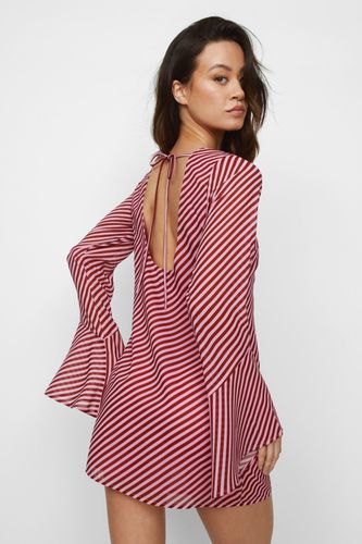 Stripe Flute Sleeve Mini Dress - - 10 - Nasty Gal - Modalova