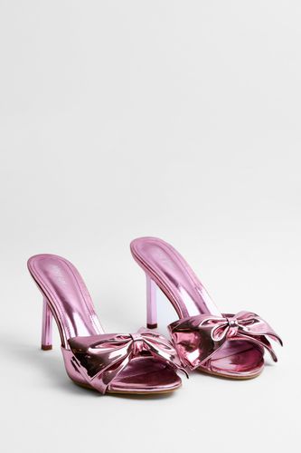 Metallic Bow Heeled Mule - 36 - Nasty Gal - Modalova