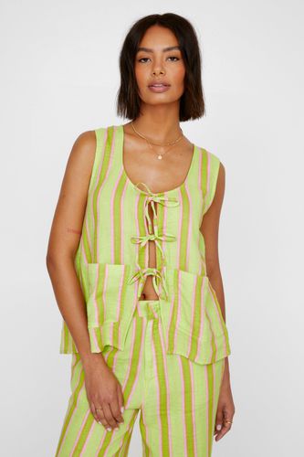 Stripe Tie Front Vest - Vert - 32 - Nasty Gal - Modalova