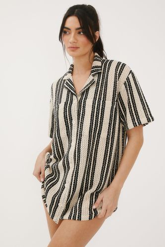 Stripe Crochet Resort Shirt - - 10 - Nasty Gal - Modalova
