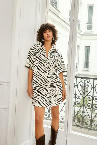 Denim Zebra Print Shirt Dress - 32 - Nasty Gal - Modalova