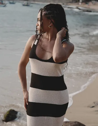 X Loz Vassallo - Tulum - Robe longue de plage en maille à rayures - Noir et blanc - 4Th & Reckless - Modalova
