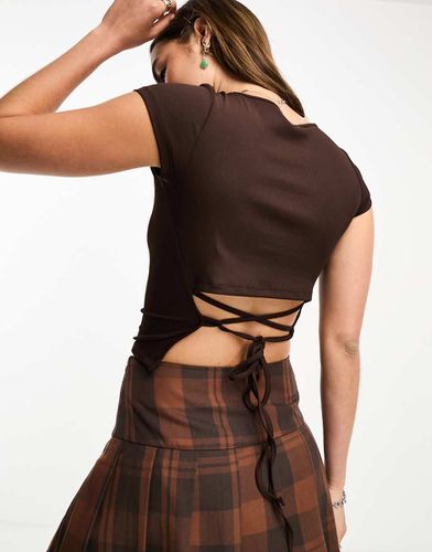 Cotton On - Crop top dos nu avec liens - Marron foncé - Cotton:on - Modalova