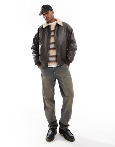 Veste flight en similicuir avec col en fausse fourrure - Cotton On - Modalova