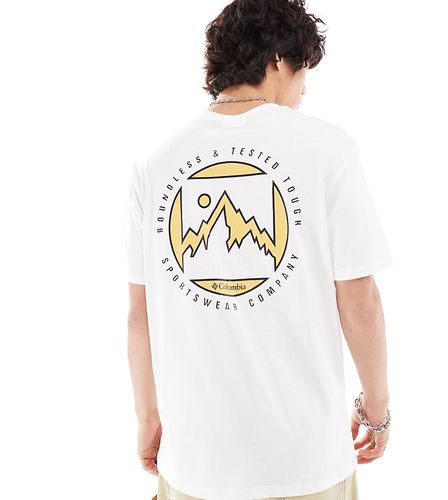 Brice Creek - T-shirt avec imprimé montagne au dos - - Exclusivité ASOS - Columbia - Modalova