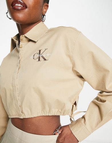 Chemise courte froncée et nouée - Beige - Calvin Klein Jeans - Modalova
