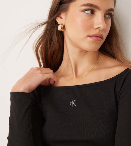 Exclusivité ASOS - Top à épaules dénudées - Calvin Klein Jeans - Modalova